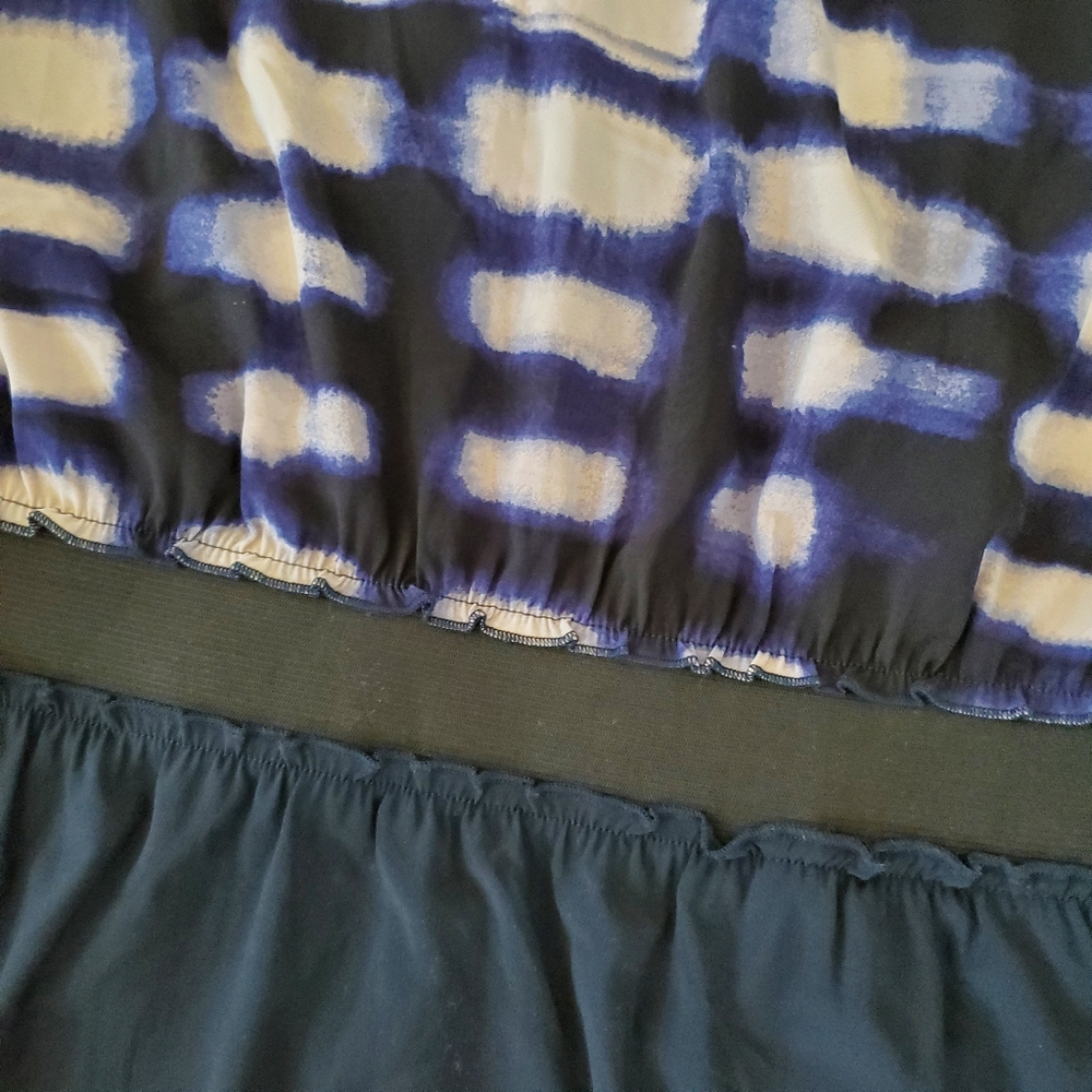Dress - Picture 6 of 12